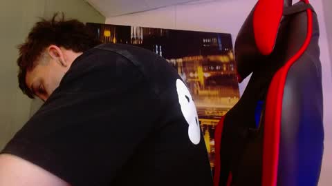 alexgiraldo__ online show from May 8, 2026, 1:22 am