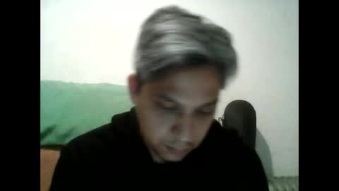 Snapshot of alexgrey82 chatting on April 27, 2026, 4:21 am alexgrey82 online show from April 27, 2026, 4:21 am