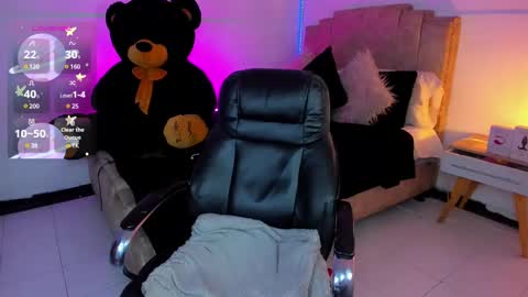 Snapshot of alexia_mattel chatting on December 7, 2024, 3:36 am alexia mattel online show from December 7, 2024, 3:36 am