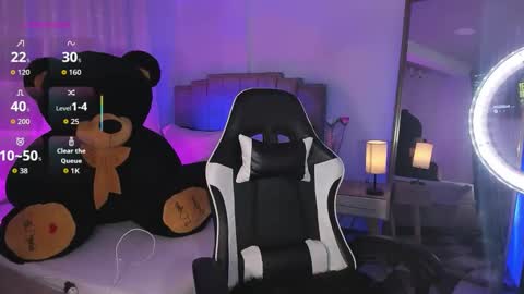 Snapshot of alexia_mattel chatting on September 11, 2025, 8:58 am alexia mattel online show from September 11, 2025, 8:58 am