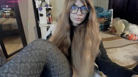 alexiamaiex online show from March 23, 2026, 12:47 am