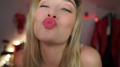 Snapshot of alexis___texas chatting on February 26, 2025, 11:37 pm Alexis Texas online show from February 26, 2025, 11:37 pm