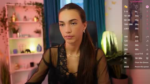 Snapshot of alexis_luv_ chatting on October 22, 2025, 2:06 pm Alexis online show from October 22, 2025, 2:06 pm