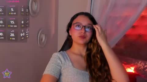 alexis_scott__ online show from June 12, 2026, 4:11 am