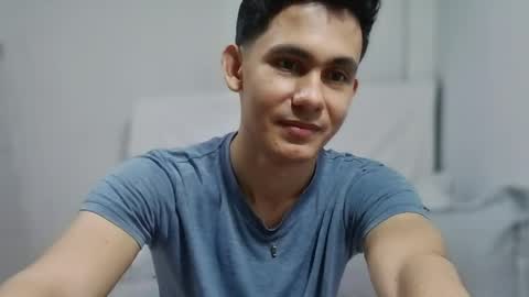 Alexis online show from April 3, 2026, 1:25 am