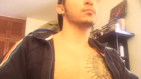 Alexxx online show from January 8, 2025, 6:09 pm