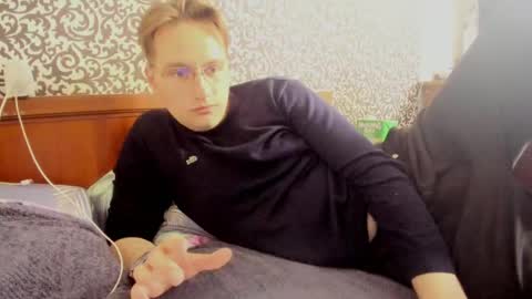 Snapshot of alexs9xtime chatting on May 7, 2026, 1:49 pm alexs9xtime online show from May 7, 2026, 1:49 pm