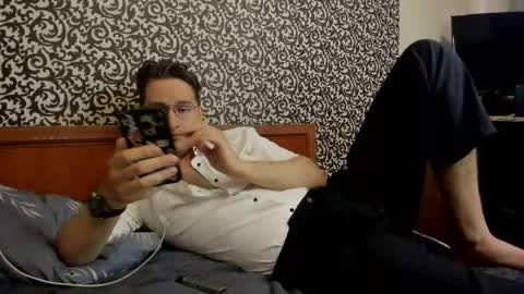 Snapshot of alexs9xtime chatting on May 8, 2026, 1:38 pm alexs9xtime online show from May 8, 2026, 1:38 pm
