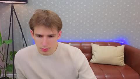 Dennis online show from September 29, 2025, 12:21 pm