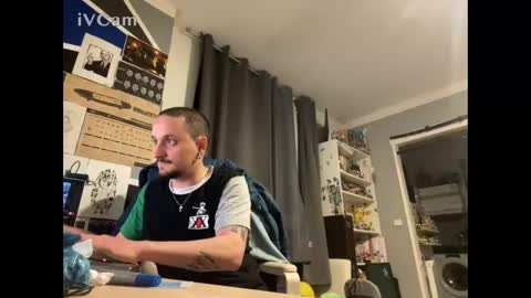 Snapshot of alexthefootman chatting on April 9, 2026, 10:15 pm TicklishDude online show from April 9, 2026, 10:15 pm