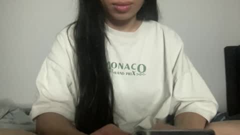 Snapshot of alextran665 chatting on October 15, 2025, 12:33 am Your Anime T Girl online show from October 15, 2025, 12:33 am