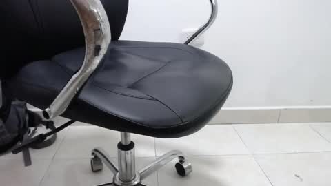 Alex online show from February 1, 2025, 10:44 pm