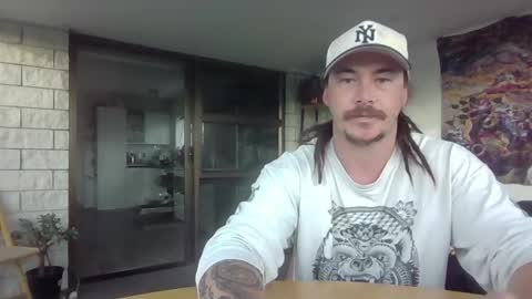 Alex online show from April 18, 2026, 4:38 am