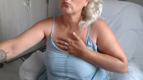 Snapshot of alexxa_mistress chatting on July 1, 2026, 9:00 am Jhoa online show from July 1, 2026, 9:00 am