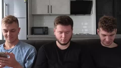 AlexDimaIgor online show from February 4, 2026, 9:15 am