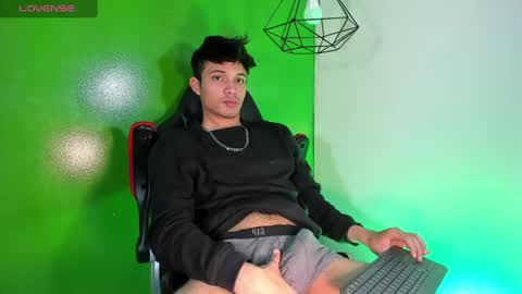 Alex online show from July 16, 2026, 12:33 pm