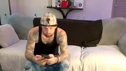 Snapshot of alexxxzander1 chatting on June 27, 2026, 7:52 pm Alex online show from June 27, 2026, 7:52 pm