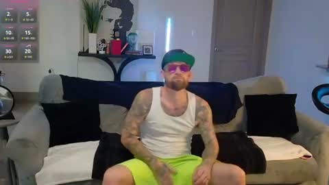 Snapshot of alexxxzander1 chatting on July 13, 2026, 7:49 pm Alex online show from July 13, 2026, 7:49 pm