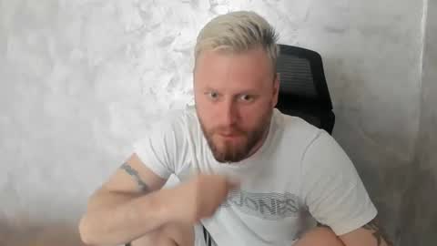 alexyno2022 ONLYFANS online show from March 13, 2026, 10:44 am