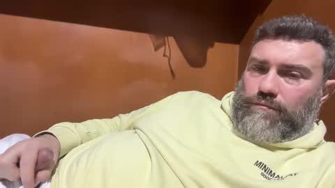 Snapshot of alfali chatting on February 22, 2025, 6:08 pm alfali online show from February 22, 2025, 6:08 pm