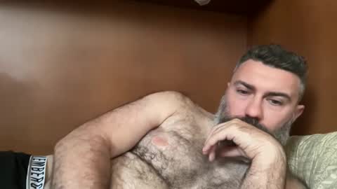 Snapshot of alfali chatting on October 11, 2025, 3:43 pm alfali online show from October 11, 2025, 3:43 pm