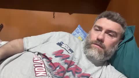 Snapshot of alfali chatting on March 18, 2026, 8:34 pm alfali online show from March 18, 2026, 8:34 pm