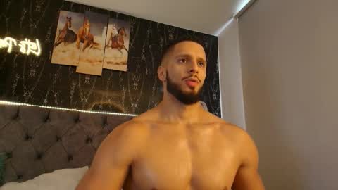 Snapshot of alfaygama chatting on September 28, 2025, 6:35 pm NaughtyDuox online show from September 28, 2025, 6:35 pm