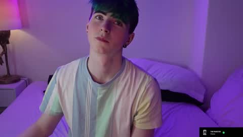 Snapshot of alfiegreenxxx chatting on February 19, 2025, 11:25 pm Alfie Green online show from February 19, 2025, 11:25 pm