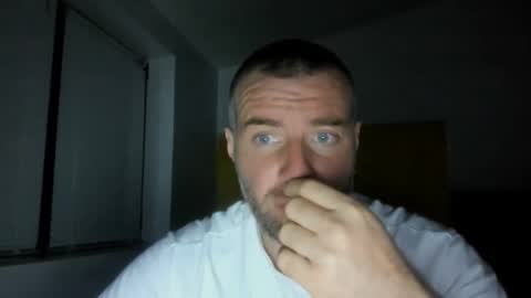 alfiesolomons87 online show from April 13, 2026, 7:19 pm