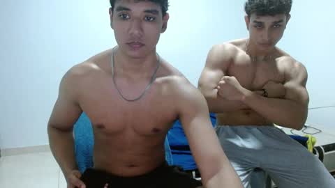 Snapshot of alfred_cantillo chatting on November 3, 2025, 5:31 am alfred_cantillo online show from November 3, 2025, 5:31 am