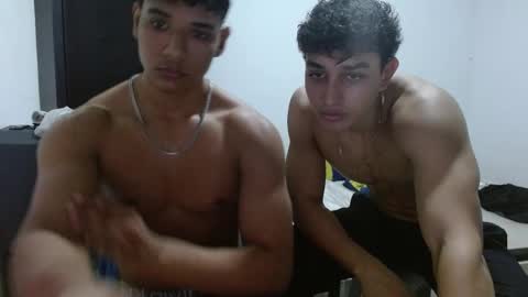 Snapshot of alfred_cantillo chatting on November 14, 2025, 6:01 am alfred_cantillo online show from November 14, 2025, 6:01 am