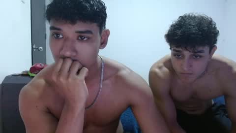 Snapshot of alfred_cantillo chatting on November 17, 2025, 6:08 am alfred_cantillo online show from November 17, 2025, 6:08 am