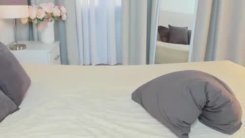 Snapshot of alfred_jones chatting on February 5, 2026, 10:31 am Alfreda online show from February 5, 2026, 10:31 am