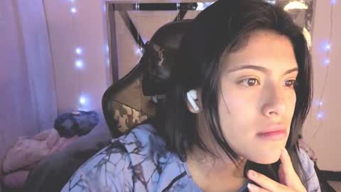 Carolina Join The Fan Club  online show from September 8, 2025, 11:59 pm