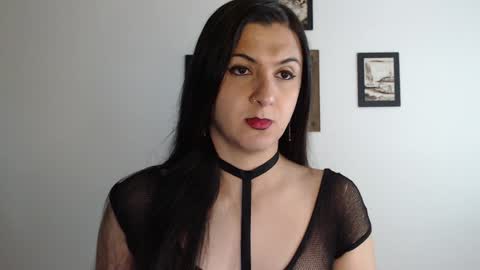 Snapshot of alguien_mas01 chatting on January 14, 2025, 2:40 am cami online show from January 14, 2025, 2:40 am