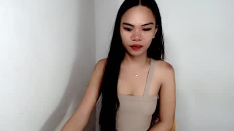 Snapshot of aliahadams chatting on October 18, 2025, 6:41 pm ALIAH online show from October 18, 2025, 6:41 pm