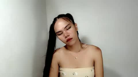 Snapshot of aliahadams chatting on November 6, 2025, 7:20 am ALIAH online show from November 6, 2025, 7:20 am