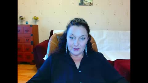 Snapshot of alice3694 chatting on September 28, 2025, 6:52 am Alice online show from September 28, 2025, 6:52 am