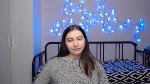 Snapshot of alice_________________________ chatting on December 14, 2024, 9:35 pm Alice online show from December 14, 2024, 9:35 pm