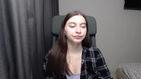 Snapshot of alice_________________________ chatting on February 9, 2025, 5:22 pm Alice online show from February 9, 2025, 5:22 pm