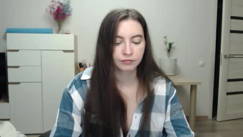 Snapshot of alice_________________________ chatting on November 10, 2025, 5:34 pm Alice online show from November 10, 2025, 5:34 pm