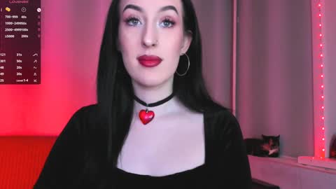 Snapshot of alice___mistress chatting on January 25, 2025, 12:38 am Miss Alice online show from January 25, 2025, 12:38 am