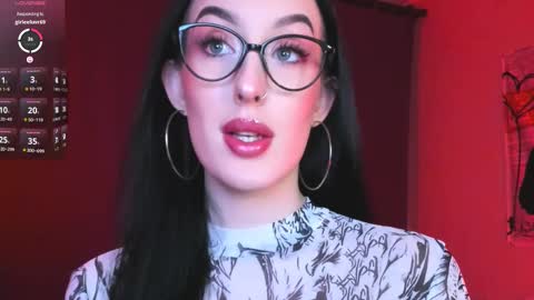 Snapshot of alice___mistress chatting on February 16, 2025, 7:49 pm Miss Alice online show from February 16, 2025, 7:49 pm