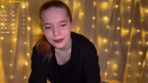 Snapshot of alice__madness chatting on March 12, 2026, 9:32 pm Alice online show from March 12, 2026, 9:32 pm