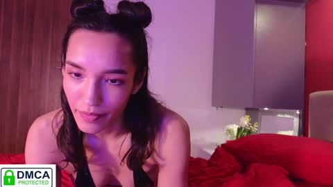 A R Y A  T I A online show from January 31, 2025, 4:48 pm