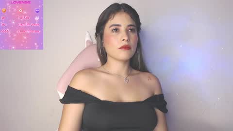 alice_cespedes online show from May 25, 2026, 10:27 pm