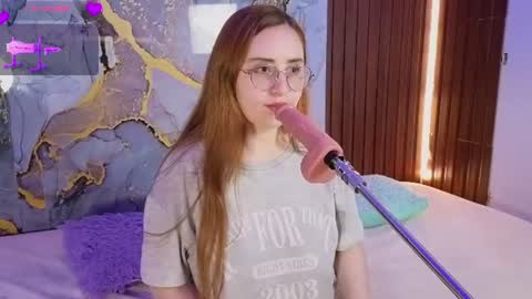 Snapshot of alice_cute77 chatting on July 16, 2026, 3:23 am Mey online show from July 16, 2026, 3:23 am