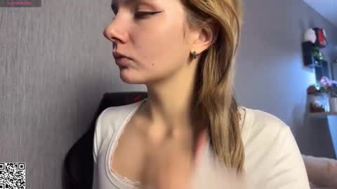 My name is Alice find out about me in the Fansly  online show from October 13, 2025, 3:12 pm