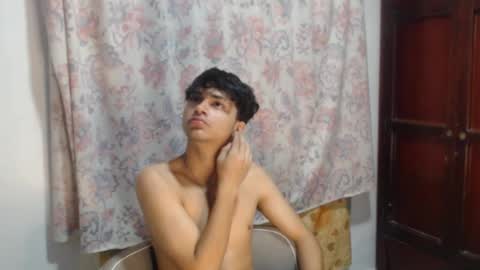 Snapshot of alice_julls chatting on January 5, 2026, 5:27 pm alice online show from January 5, 2026, 5:27 pm