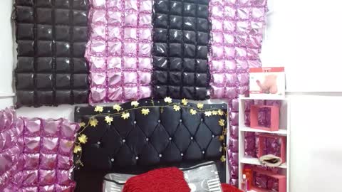 Snapshot of alice_magnus chatting on September 25, 2025, 12:20 pm alice online show from September 25, 2025, 12:20 pm